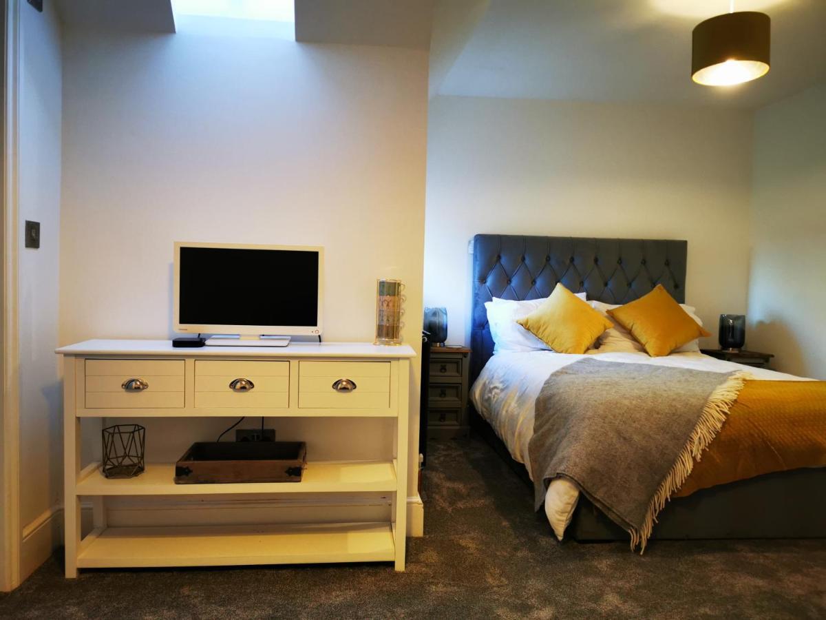 فوردنجبريدج Redbrook Farm Bnb - Gateway To The New Forest المظهر الخارجي الصورة