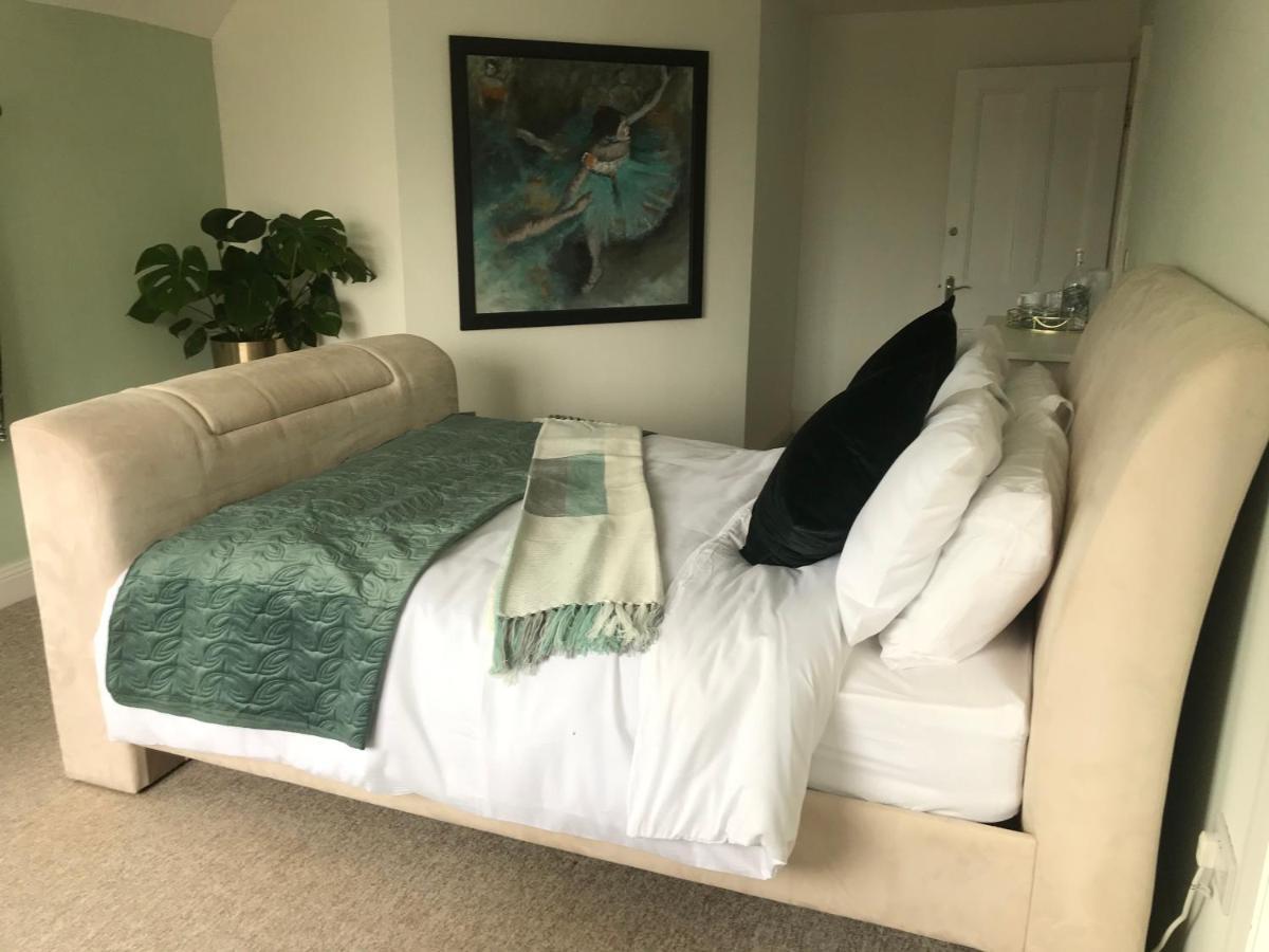 فوردنجبريدج Redbrook Farm Bnb - Gateway To The New Forest المظهر الخارجي الصورة