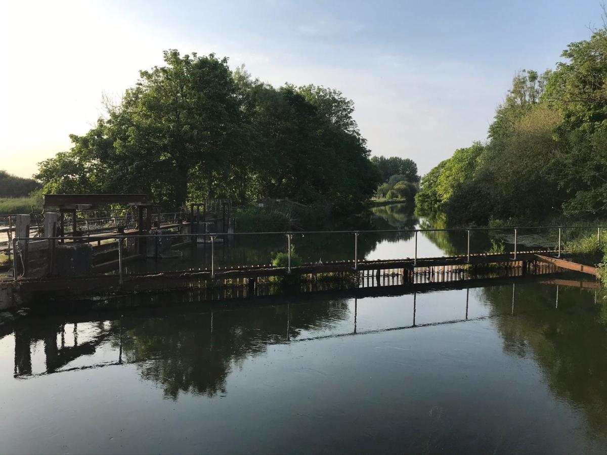فوردنجبريدج Redbrook Farm Bnb - Gateway To The New Forest المظهر الخارجي الصورة